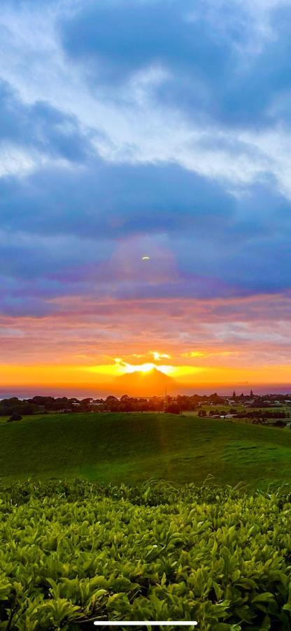 Views To Unwind - Self Contained Unit W/King Bed Hotel Ruakaka Exterior foto